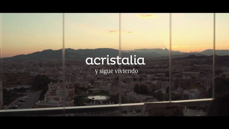 Cortinas de Cristal: Elegancia para tu Hogar